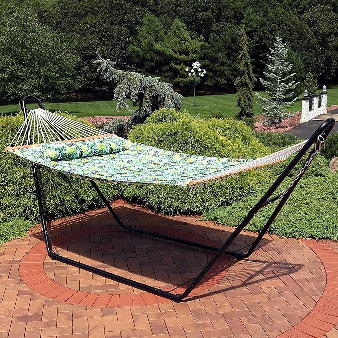 Sunnydaze Quilted Outdoor Hammock with Spreader Bars - Heavy-Duty 450-Pound Capacity Double Hammock for Outside - Tropical Greenery