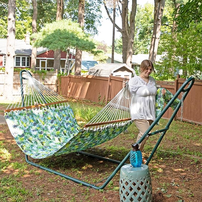 Sunnydaze Quilted Outdoor Hammock with Spreader Bars - Heavy-Duty 450-Pound Capacity Double Hammock for Outside - Tropical Greenery